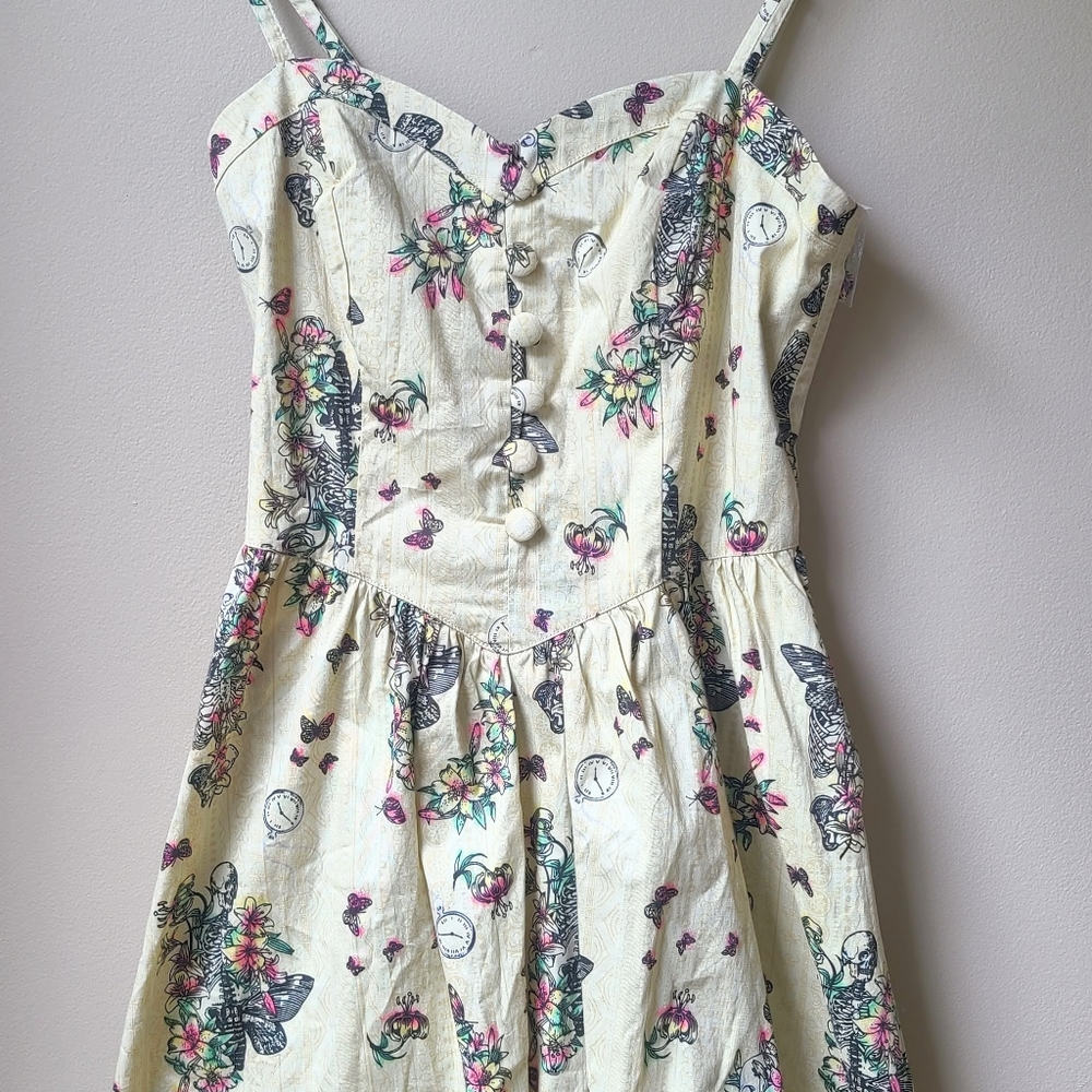 NEVER WORN Hell Bunny Dress/SMALL/ floral/pockets